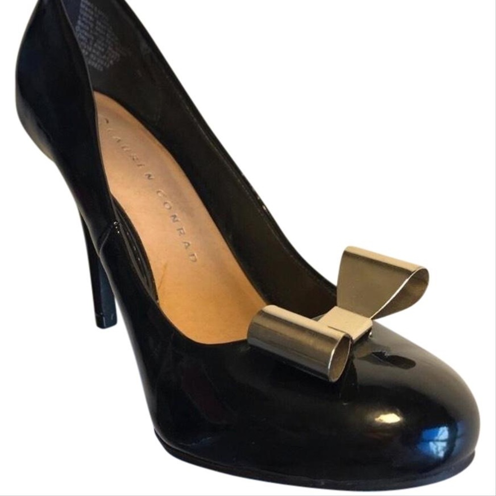 LC Lauren Conrad Gold Bow Heels